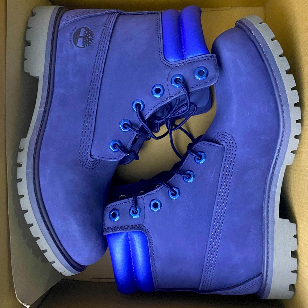 NWT Timberland boots